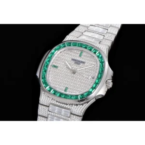 Emerald-Bezel-5711-Replica-1.webp
