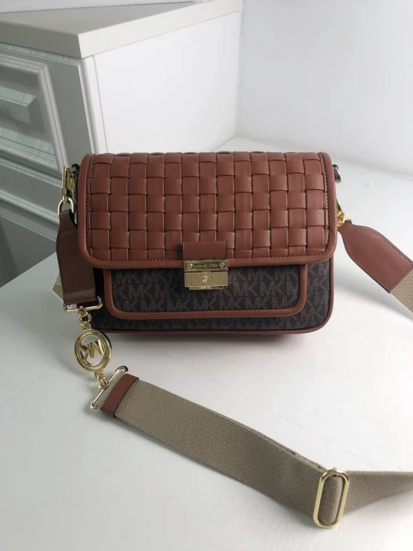 MK Bradshaw Model:2101 Size:24-8-16