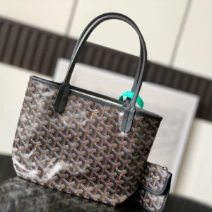 Men's handbag size: 35x39x14cm