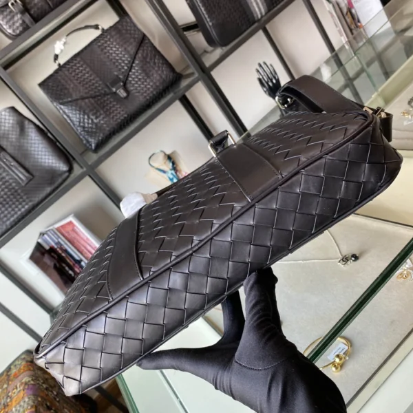 BV Bottega Veneta bag Size: 26x6cm Apricot