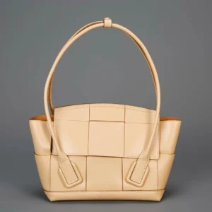 BV Bottega Veneta Arco33 Collection Bag Size: 33x21cm