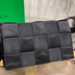BV Bottega Veneta bag Size: 26x6cm Black