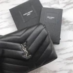 Crossbody bag Size：20x7x15cm Code：392255