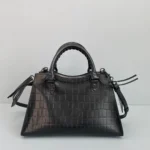 Balenciag* Neo Classic Biker Bag Size: 1991 Medium: 25*33*13*20cm
