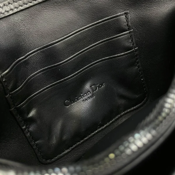 30 montaigne diamond rattan check