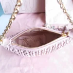 Miu Miu mini series handbag high 11cm long 17cm wide 7cm