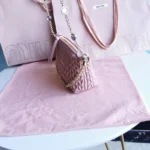 Miu Miu mini series handbag high 11cm long 17cm wide 7cm