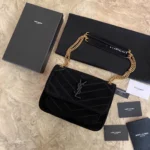 Cowhide bag Size：22x16x12cm Code：498892