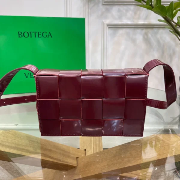 BV Bottega Veneta Cassette bag Size: 23x15cm Date