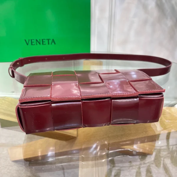 BV Bottega Veneta Cassette bag Size: 23x15cm Date