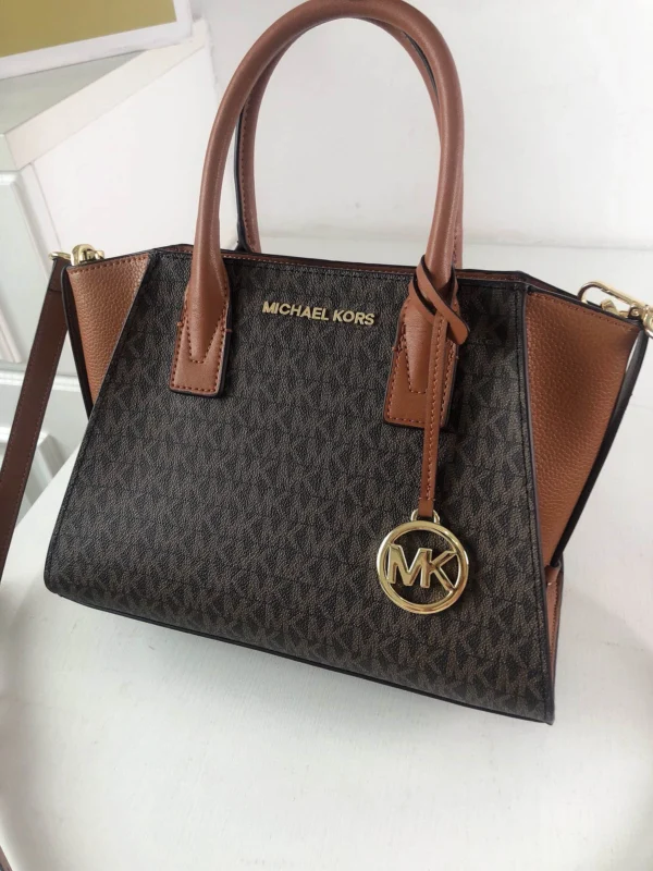 Mk Avril Model:2115 Length:28 Height:22 Width:14