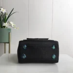 MK Clutch Model: 2031 Size: 25*12*24