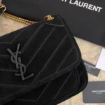 Cowhide bag Size：22x16x12cm Code：498892