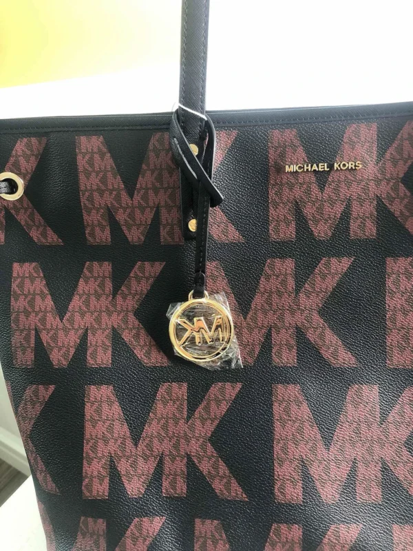 MK Model: 002 Size: 372917cm Size: 28*17cm