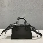 Balenciag* Neo Classic biker bag Size: 1993 Size: 13.5*18*7.5*12cm