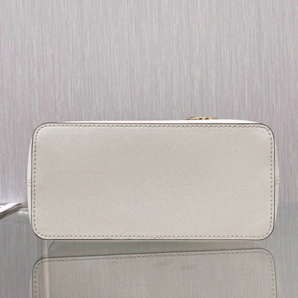 Michael kors MK jetset Size: 22cm*19cm*10cm