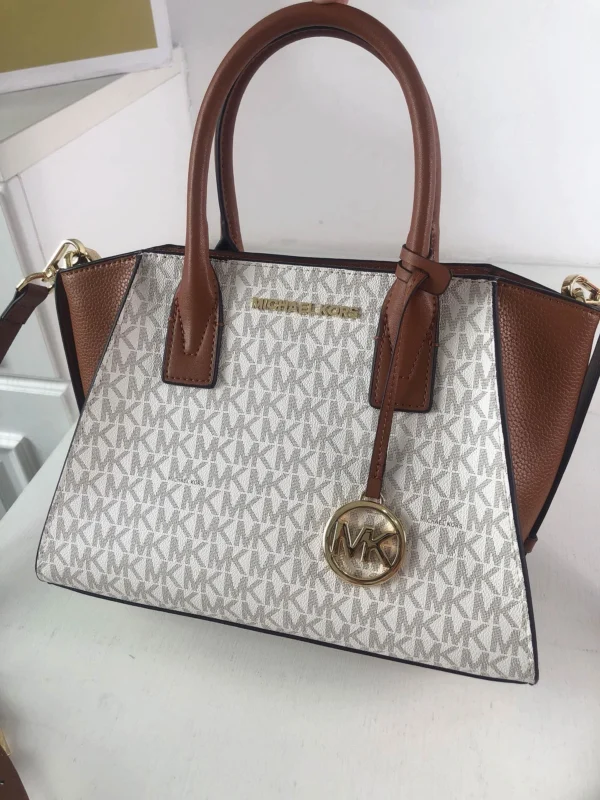 Mk Avril Model:2115 L:28 H:22 W:14