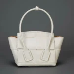 BV Bottega Veneta Arco29 Collection Bag Size: 29x22cm