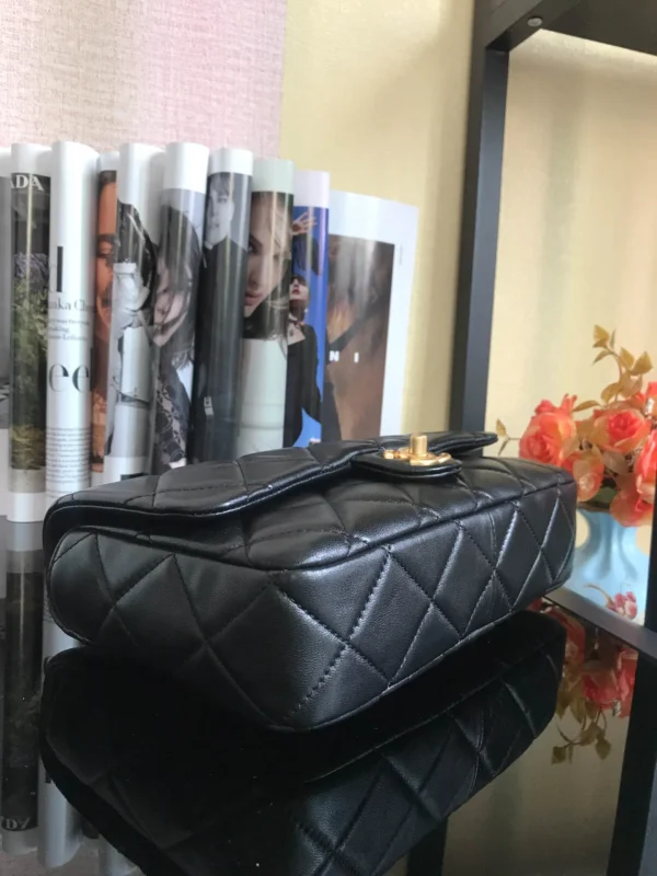 Chane Model: 2932# Size: 26X6X17cm