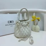 Balenciaga bucket bag Model: A98