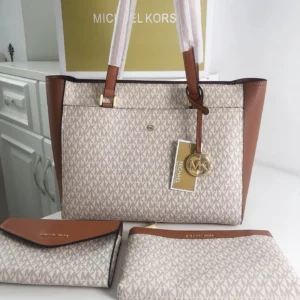 MK Shoulder Bag Black L: 26 H: 32 W: 13