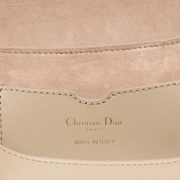 Bobby East-West Underarm Bag Handbag Ref: 2029 Size 22x13x5cm