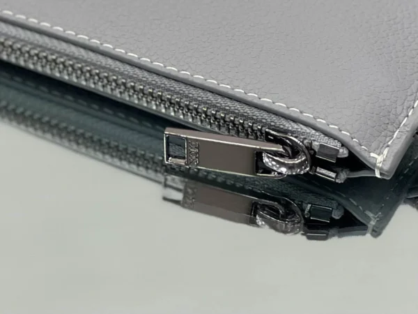 A5 Clutch Bag Ref: 2ESCA338NFS Size: 26.5 x 17.5 cm