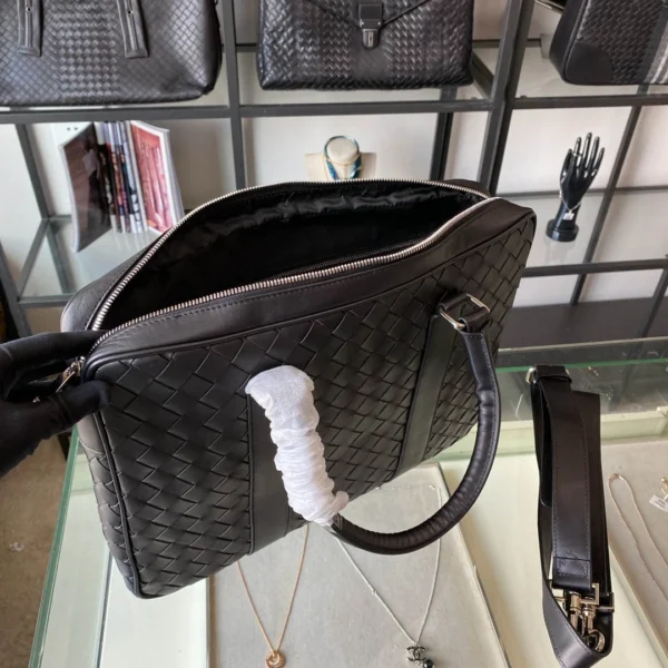 BV Bottega Veneta bag Size: 26x6cm Apricot