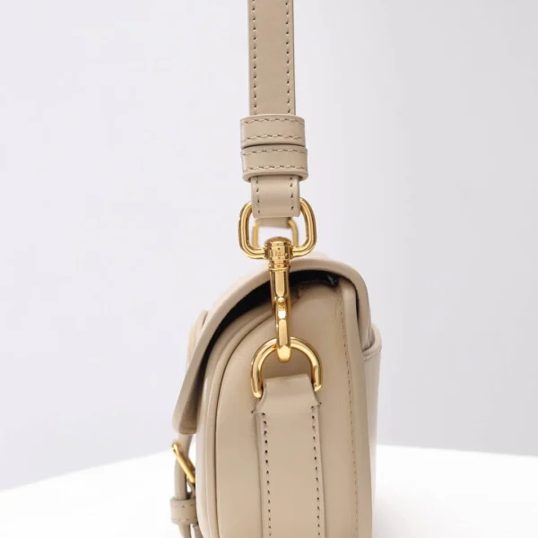 Bobby East-West Underarm Bag Handbag Ref: 2029 Size 22x13x5cm