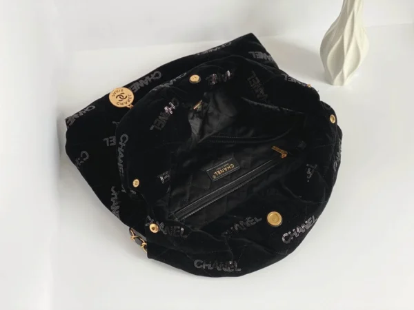 Size: 39*42*8cm Model: 3261