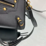 Balenciag* Neo Classic biker bag Model: 1993 Size: 13.5*18*7.5*12cm