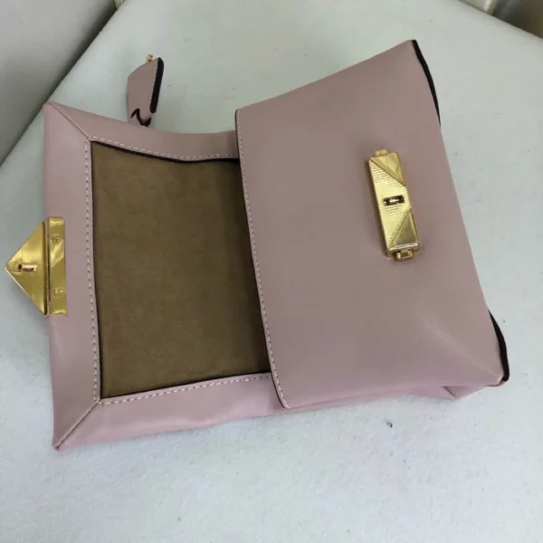 MK Chain Handbag Size:18/13/9cm