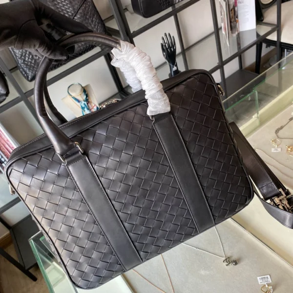 BV Bottega Veneta bag Size: 26x6cm Apricot