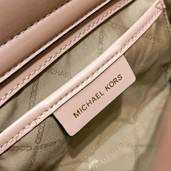 Mk Crossbody Tote Size: 21cmx9x14 Model: 340320300