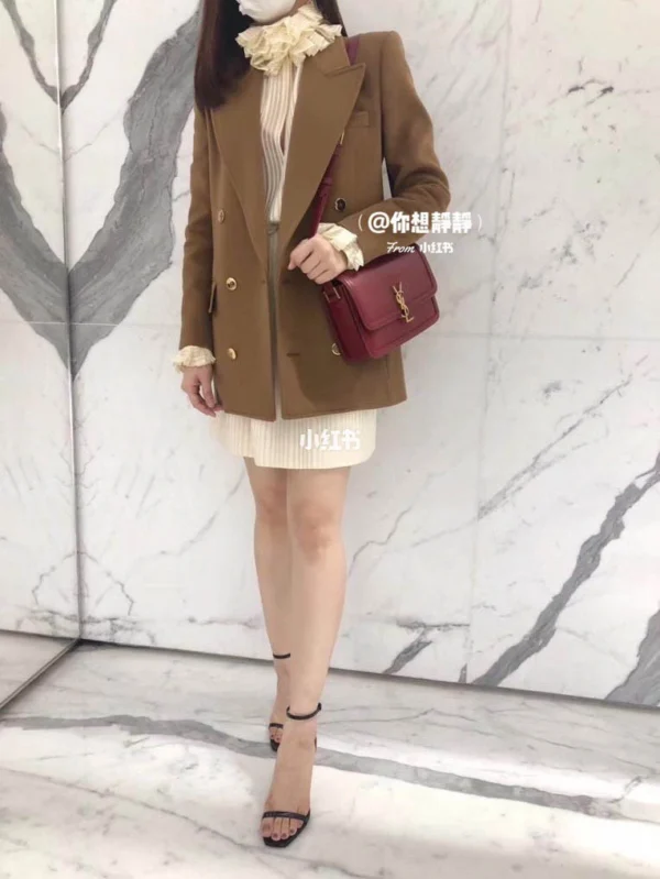 Backpack Model: 667490 Size: 15*36*14.5cm