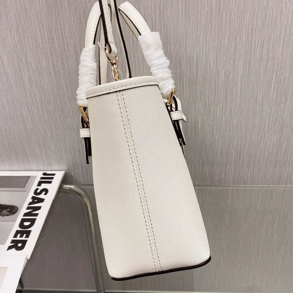 Michael kors MK jetset Size: 22cm*19cm*10cm