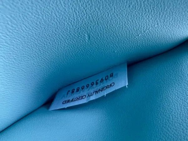 B.V Lychee print bag Size: 23x15cm 666870