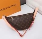 Louis Vuitton Model: 43644 Size: 37x14x13cm
