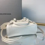 Balenciag* Neo Classic biker bag Size: 18