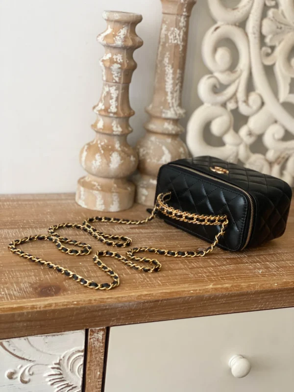 Chanel Box Bag Size: 16 9.5 8, Style: 81230