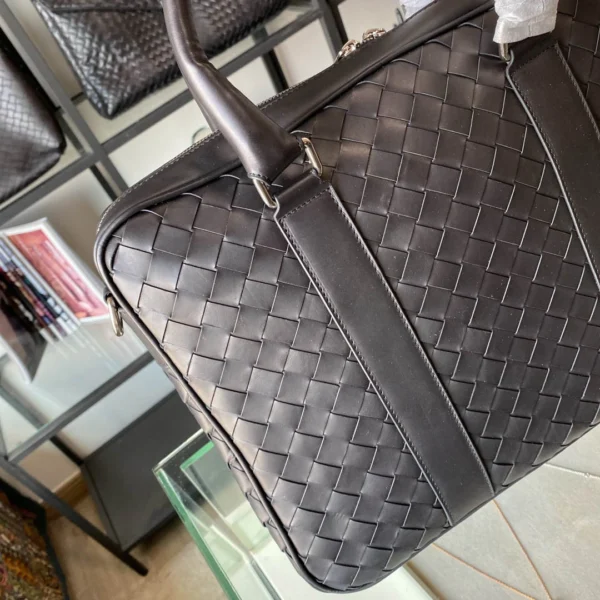 BV Bottega Veneta bag Size: 26x6cm Apricot