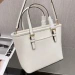 Michael kors MK jetset Size: 22cm*19cm*10cm