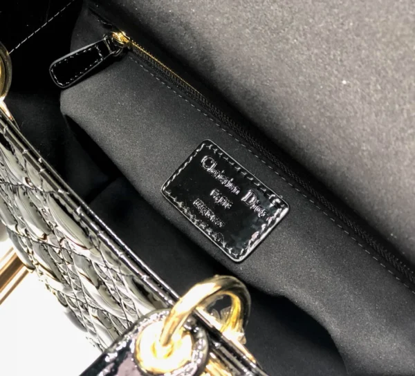 Black lacquer, classic 5 compartments 24cm