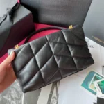 LOULOU PUFFER Lambskin bag Size：23x15.5x5.8cm Model：620333
