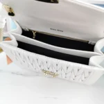 Miu Miu splicing shoulder strap Model: 5BH118B size: 20X13X5.5cm