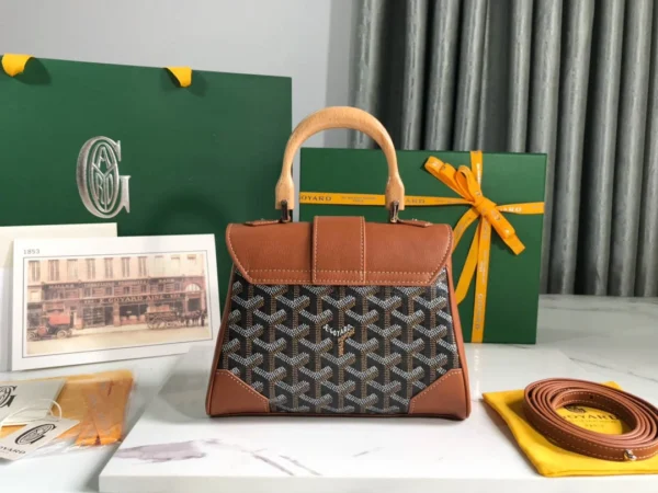 Goyard mini Saigon Saigon bag Size: 20x14.59cm H25cm