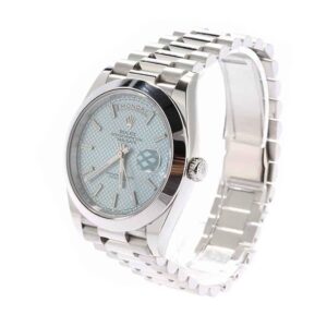 rolex-day-date-ice-blue-dial-platinum-228206-replica.jpg